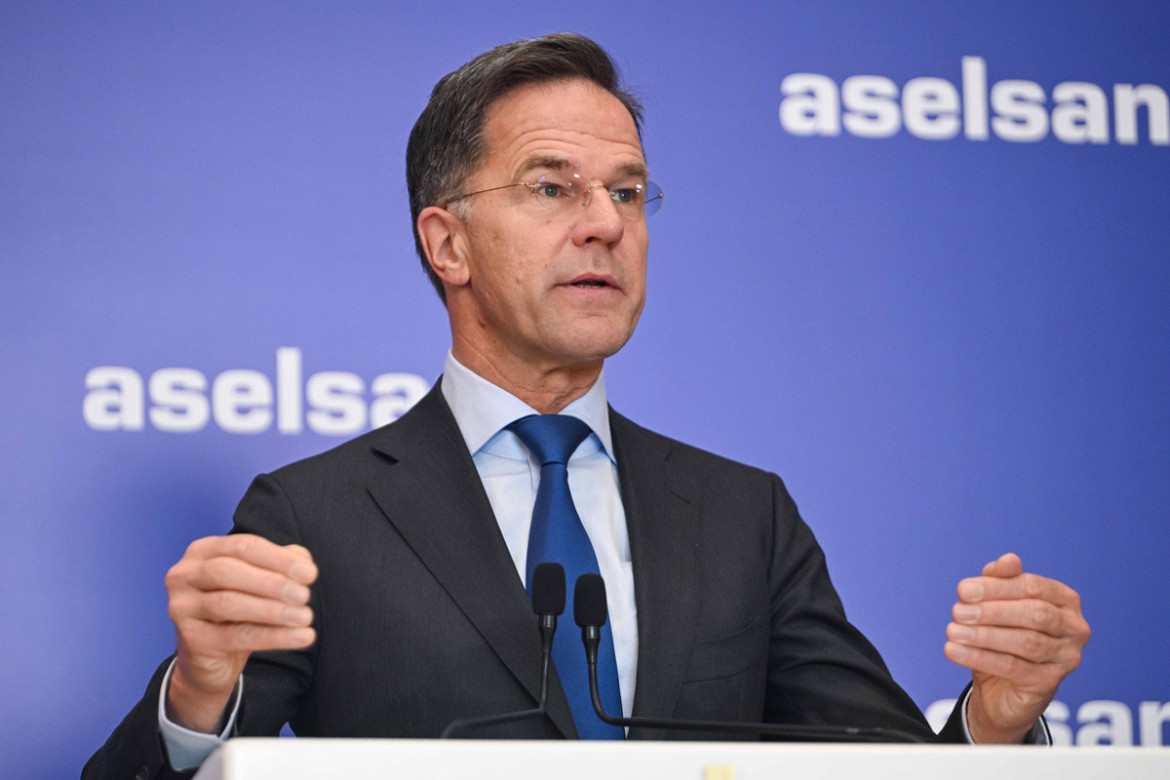 Türkiyə nəhəng müdafiə sənayesi üstünlüyünə malikdir - Rutte