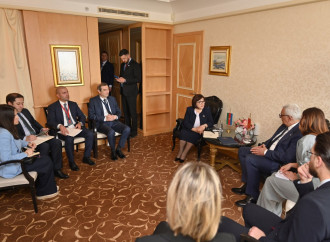 Milli Məclisin sədri Sahibə Qafarova Monteneqro parlamentinin sədri ilə görüşüb