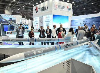 Türkiyə SAHA EXPO 2026 sərgisində hansı silahları təqdim etdi?