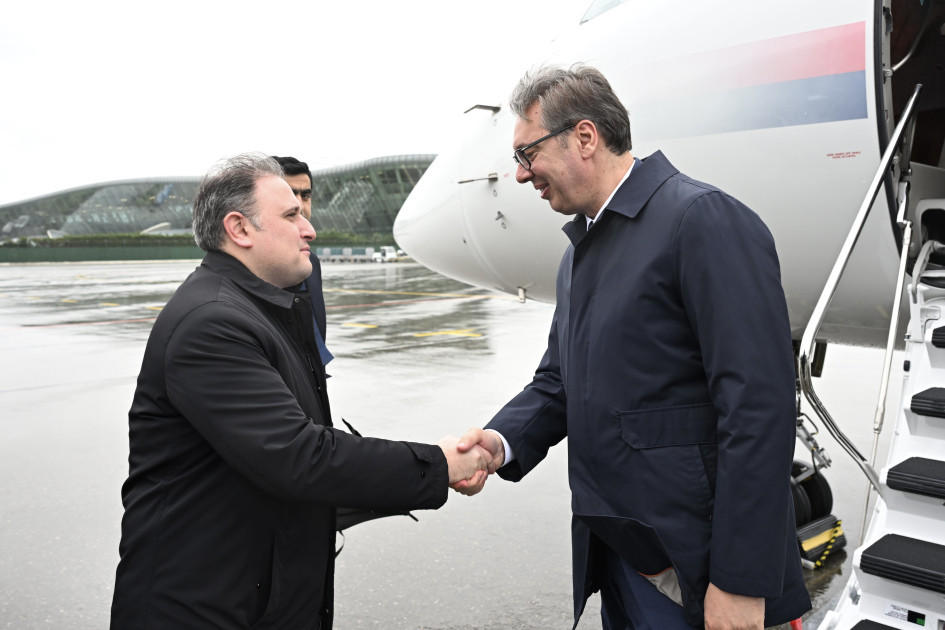 Serbiya Prezidenti Azərbaycana səfərə gəlib