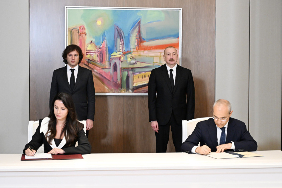 Azərbaycan və Gürcüstan arasında enerji və nəqliyyat sahəsində sənədlər imzalanıb