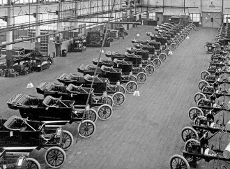 Bu gün Fordun son “Model T” avtomobili istehsal edildi - 15 milyonuncu avtomobil satıldı