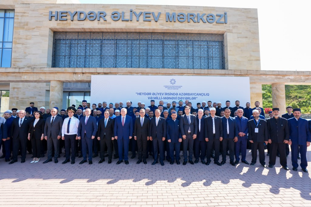 Şəkidə “Heydər Əliyev irsində Azərbaycançılıq və milli-mənəvi dəyərlər” mövzusunda regional konfrans keçirilib