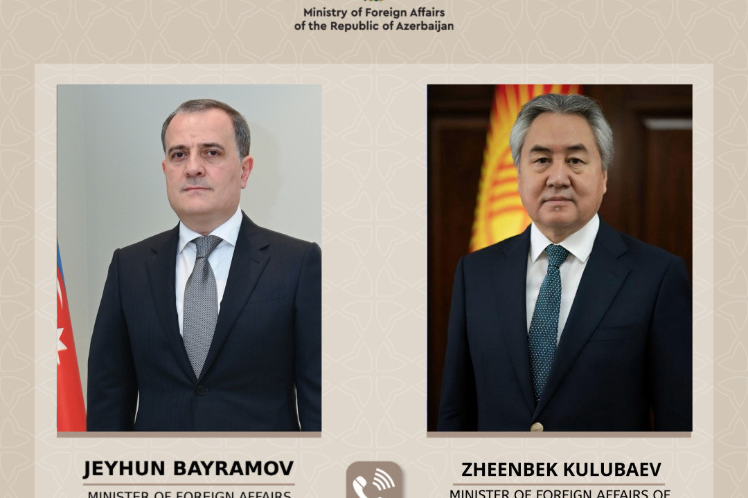 Ceyhun Bayramov qırğızıstanlı həmkarını təbrik edib
