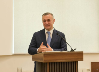 Emin Əmrullayev və Teymur Musayev Qarabağ Universitetinin klinikasında olublar
