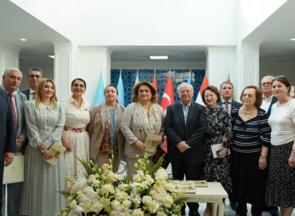Türk Mədəniyyəti və İrsi Fondunda professor Həsən Həsənovun “Macar-Azərbaycan ortaq etnik kökləri” kitabının təqdimatı keçirilib