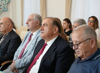 Türk Mədəniyyəti və İrsi Fondunda professor Həsən Həsənovun “Macar-Azərbaycan ortaq etnik kökləri” kitabının təqdimatı keçirilib