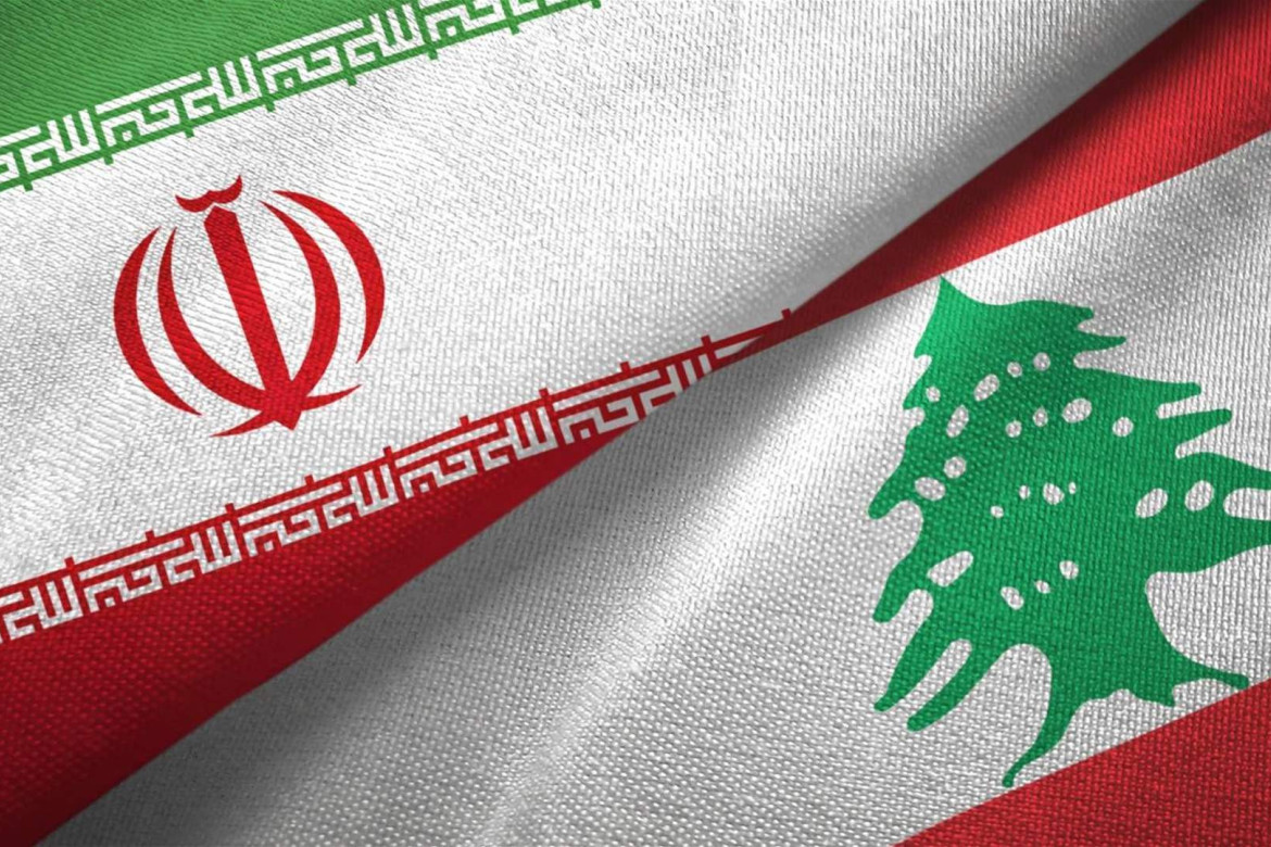 İran və Oman Hörmüz boğazında təhlükəsiz gəmiçiliyi müzakirə edib
