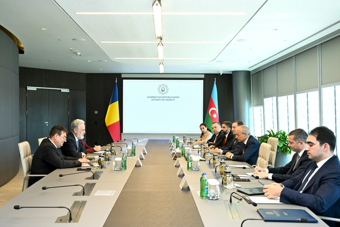 Mikayıl Cabbarov Rumıniya Prezidentinin müşavirini qəbul etdi