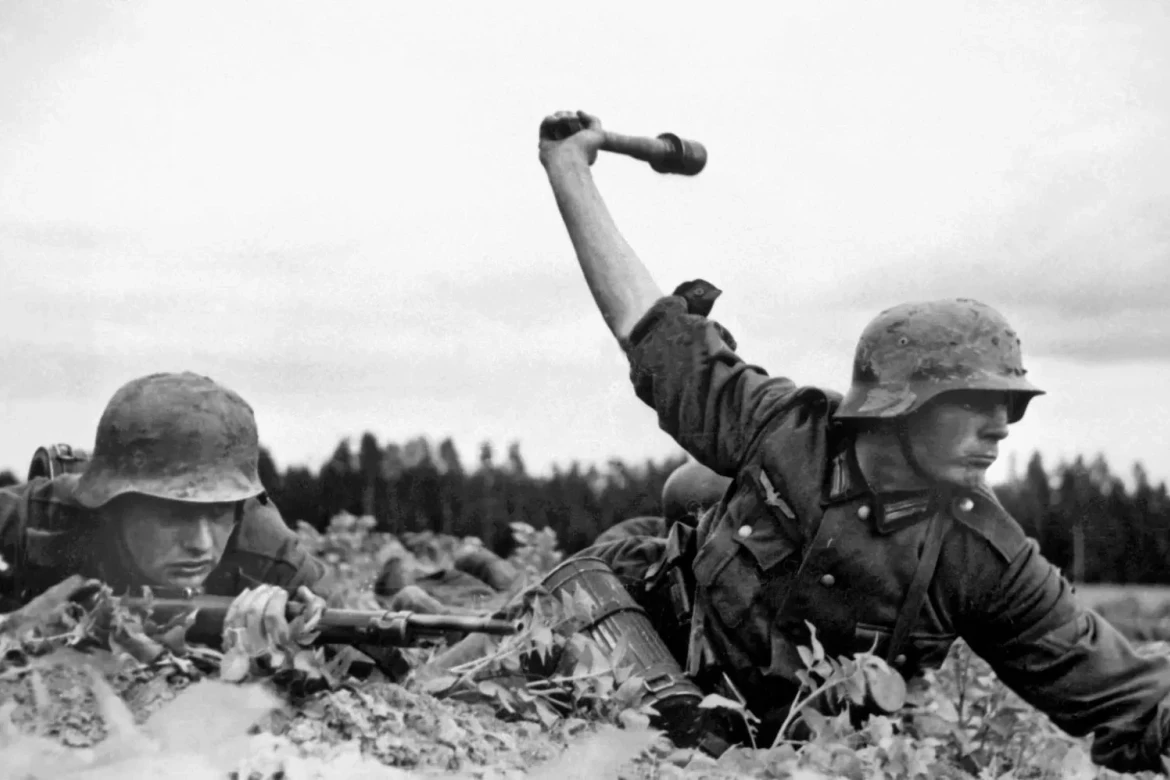 Tarixin ən böyük hücumlarından biri: Almaniya SSRİ-yə qarşı “Barbarossa” əməliyyatını necə başladı?