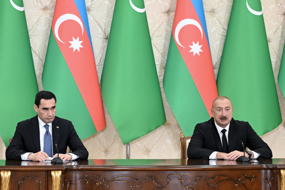 Prezident İlham Əliyev və Türkmənistan Prezidenti Sərdar Berdiməhəmmədov mətbuata bəyanatlarla çıxış ediblər