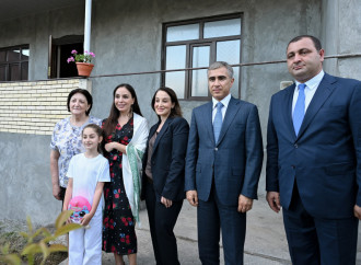 Heydər Əliyev Fondunun vitse-prezidenti Leyla Əliyeva “Onlardan biri: Emil” adlı anım tədbirində iştirak edib