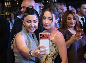 Alyona Əliyeva Azərbaycan Milli Xalça Muzeyində “Zamanın naxışları” moda nümayişində iştirak edib
