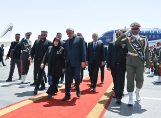 Sahibə Qafarova Ayətullah Seyid Əli Xameneinin vida mərasimində iştirak edib