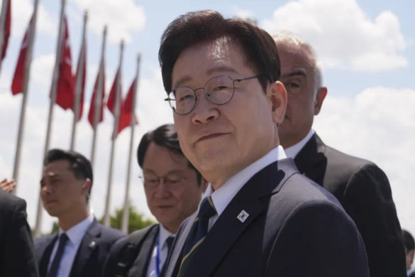Cənubi Koreya Şimali Koreya ilə sülh danışıqlarına çağırıb