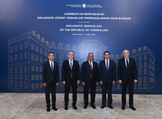 Azərbaycanda diplomatik xidmət əməkdaşlarının peşə bayramı münasibətilə rəsmi qəbul keçirilib
