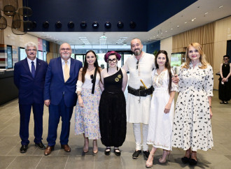 Heydər Əliyev Fondunun vitse-prezidenti Leyla Əliyeva Budapeştdə “Azərbaycan xalçaları – ənənədən müasir incəsənətə” sərgisinin təqdimatında iştirak edib