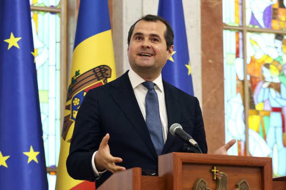 Moldovada Vasile Tofanın rəhbərlik etdiyi yeni hökumət təsdiqləndi