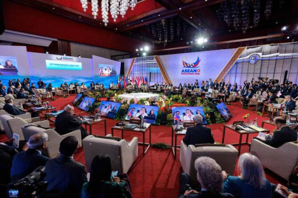 ASEAN Təhlükəsizlik Forumunda ABŞ, Avropa, Rusiya və Çin nümayəndələri arasında görüş olub