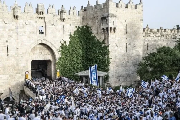 1300-dən çox İsrailli Əl-Əqsa məscidinə basqın edib