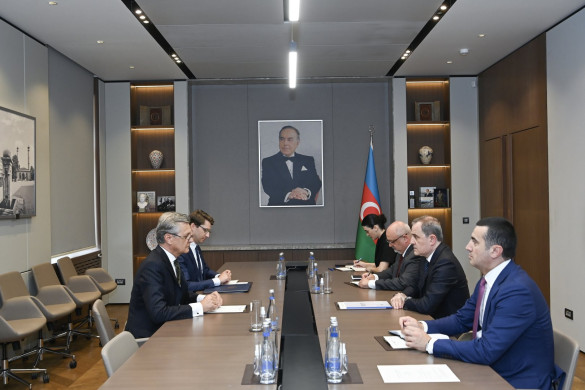 Ceyhun Bayramov Almaniyanın yeni səfirini qəbul edib