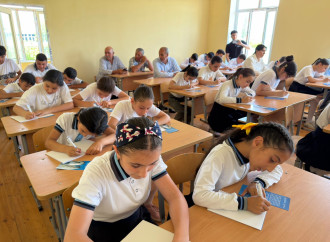 Yevlaxda erkən nikah probleminə dair maarifləndirici tədbirlər keçirilib