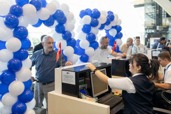 Azərbaycan Hava Yolları Qarsa ilk reysini həyata keçirib