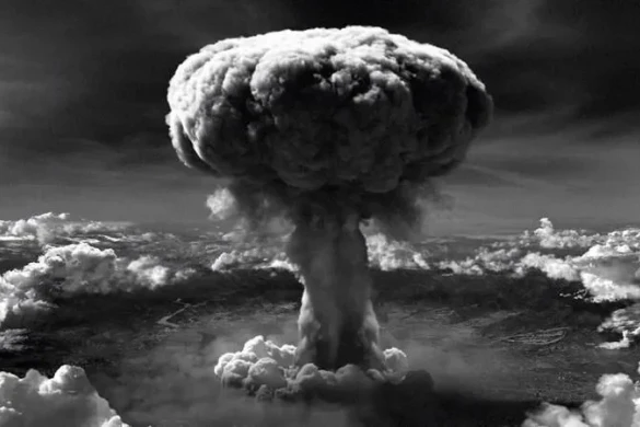 Hiroşima atom bombası: İkinci Dünya müharibəsini bitirən, Soyuq müharibəni başladan hadisə