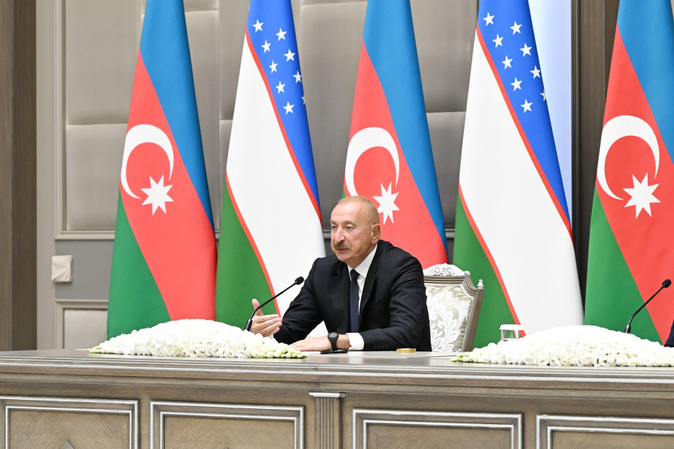 Azərbaycan və Özbəkistan prezidentləri mətbuata bəyanatlarla çıxış ediblər