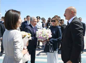 Prezident İlham Əliyev Özbəkistana dövlət səfərinə gəlib