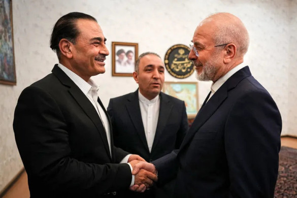 Pakistan İranın Hörmüz şərtlərini Vaşinqtona çatdırmağa çalışır