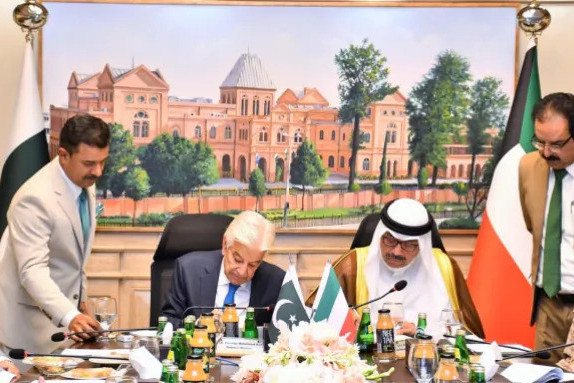 Pakistan və Küveyt yeni müdafiə sazişi imzalayıb