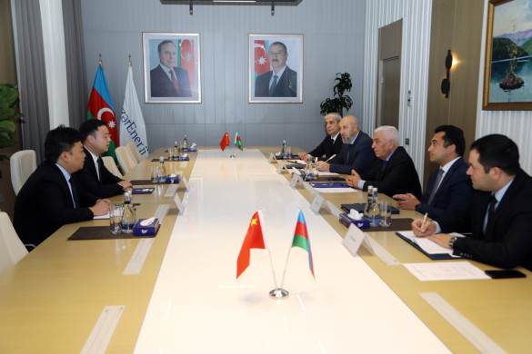 Azərbaycan və Çin arasında bərpa olunan enerji sahəsində əməkdaşlıq müzakirə olunub