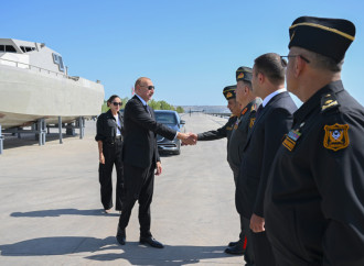 Prezident İlham Əliyev və Birinci xanım Mehriban Əliyeva Hərbi Dəniz Qüvvələrində olublar (FOTO)