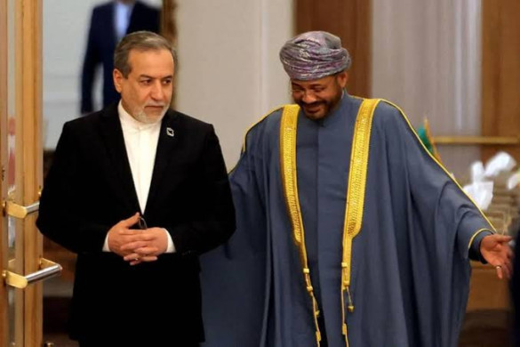 İran və Oman XİN rəhbərləri regional vəziyyəti müzakirə ediblər