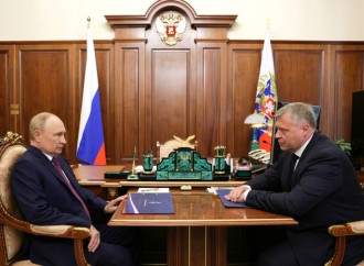 Putin Xəzərin dayazlaşmasının qarşısını almaq üçün elmi təhlil aparmağı tapşırıb