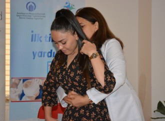 Əlilliyi olan uşaqların analarına sosial dəstək layihəsi keçirilib