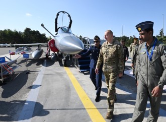 Prezident İham Əliyevə çoxməqsədli JF-17C təyyarələri təqdim olunub