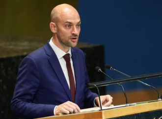 Fransa Qafqazda müharibə, Livanda sülh istəyir