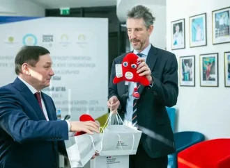 Marjikpayev Fransanın Qazaxıstandakı səfiri ilə görüşüb
