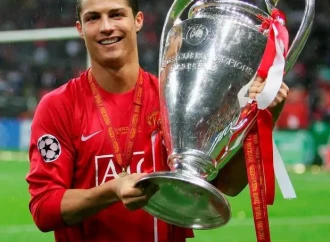 Onların oyunlarına baxaraq böyümüşəm- Ronaldo