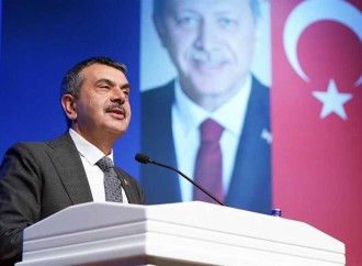 Türkiyədəki fransız məktəbləri iki ölkə arasında böhrana səbəb olub
