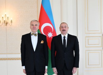 Prezident İlham Əliyev Estoniyanın Azərbaycanda yeni təyin olunmuş səfirinin etimadnaməsini qəbul edib