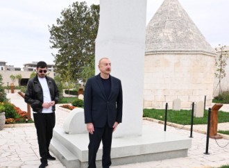 Prezident İlham Əliyev Ağdam şəhərində İmarət Kompleksinin bərpadan sonra açılışında iştirak edib