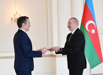 Prezident İlham Əliyev İtaliyanın ölkəmizdə yeni təyin olunmuş səfirinin etimadnaməsini qəbul edib