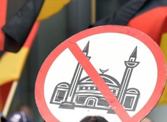 Almaniyada irqçi hücumların hədəfində müsəlmanlar və türklər var