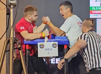 Qırğızıstan qol güləşi yığması çempionatda 11 medal qazanıb