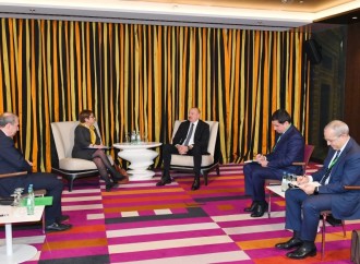 Münxendə Prezident İlham Əliyev ilə Avropa Yenidənqurma və İnkişaf Bankının prezidentinin görüşü olub