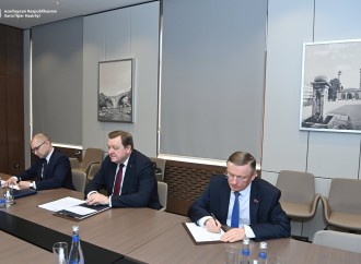 Bakıda Ceyhun Bayramovla belaruslu həmkarının geniş tərkibdə görüşü keçirilib 