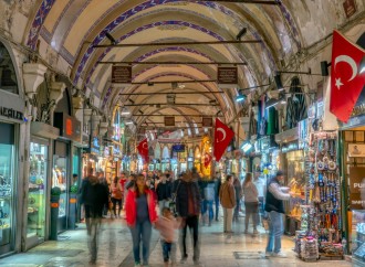 Qapalı Çarşı dünyanın ən qədim alış-veriş yerlərindən biridir